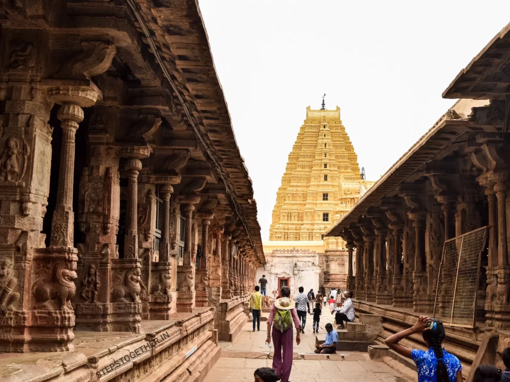 Virupaksha-temple-hampi